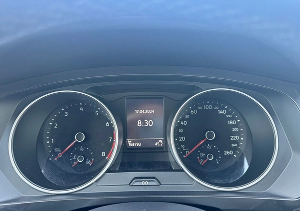 Volkswagen Tiguan cena 71900 przebieg: 168800, rok produkcji 2017 z Chorzów małe 172